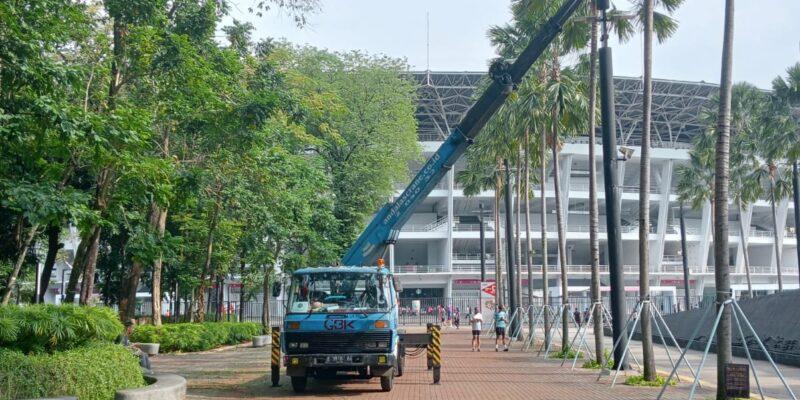 sewa mobil crane terjangkau